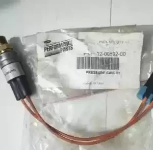 Czujnik Ciśnienia Oleju Sensor Carrier Maxima 12-00592-00